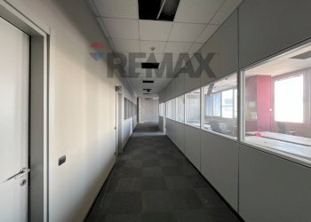 Hall / corridoio - Ufficio Strada Padana Superiore
28, Cernusco sul Naviglio - foto 6