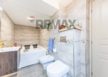 Bagno - Villa Via Anagnina
 
31, Grottaferrata - foto 40