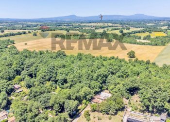 Vista delle montagne - Villa Via Belli
 
7, Nepi - foto 4