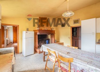 Cucina - Semi-detached house Via Spescia
 
18, Cupramontana - photo 8