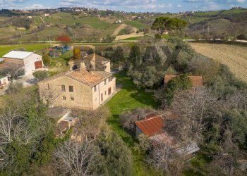 Casa all\'aperto - Semi-detached house Via Spescia
 
18, Cupramontana - photo 15