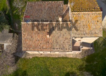 Casa all\'aperto - Semi-detached house Via Spescia
 
18, Cupramontana - photo 18