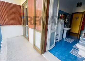Balcone - Three-room apartment VIA BEATO GIROLAMO GHERARDUCCI
 
16C, Recanati - photo 16