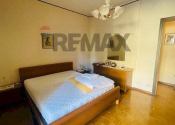 Camera / camera da letto - Three-room apartment VIA BEATO GIROLAMO GHERARDUCCI
 
16C, Recanati - photo 21