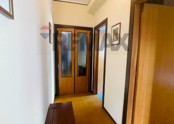 Hall / corridoio - Three-room apartment VIA BEATO GIROLAMO GHERARDUCCI
 
16C, Recanati - photo 22
