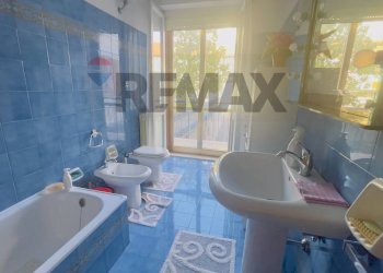 Bagno - Three-room apartment VIA BEATO GIROLAMO GHERARDUCCI
 
16C, Recanati - photo 44
