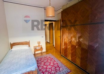 Camera / camera da letto - Three-room apartment VIA BEATO GIROLAMO GHERARDUCCI
 
16C, Recanati - photo 56