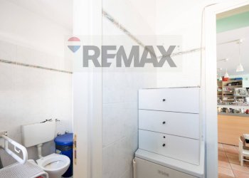 Bagno - Shop via nazario sauro
 
52, Recanati - photo 10