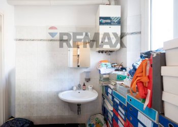 Bagno - Shop via nazario sauro
 
52, Recanati - photo 13