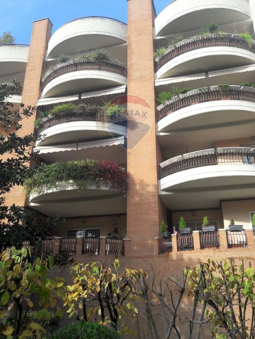 Edificio all\'aperto - Appartamento Via Olindo Guerrini
 
13, Roma - foto 3