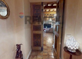 Hall / corridoio - Villa VIA OMBROSA
4, Assisi - photo 16