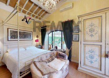 Camera / camera da letto - Villa VIA OMBROSA
4, Assisi - photo 35