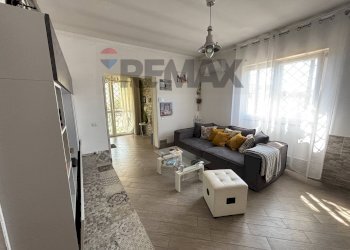 Soggiorno - Villa Via lago di como
 
1, Anzio - foto 20