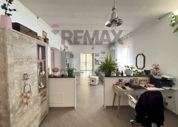 Ufficio - Villa Via lago di como
 
1, Anzio - foto 24