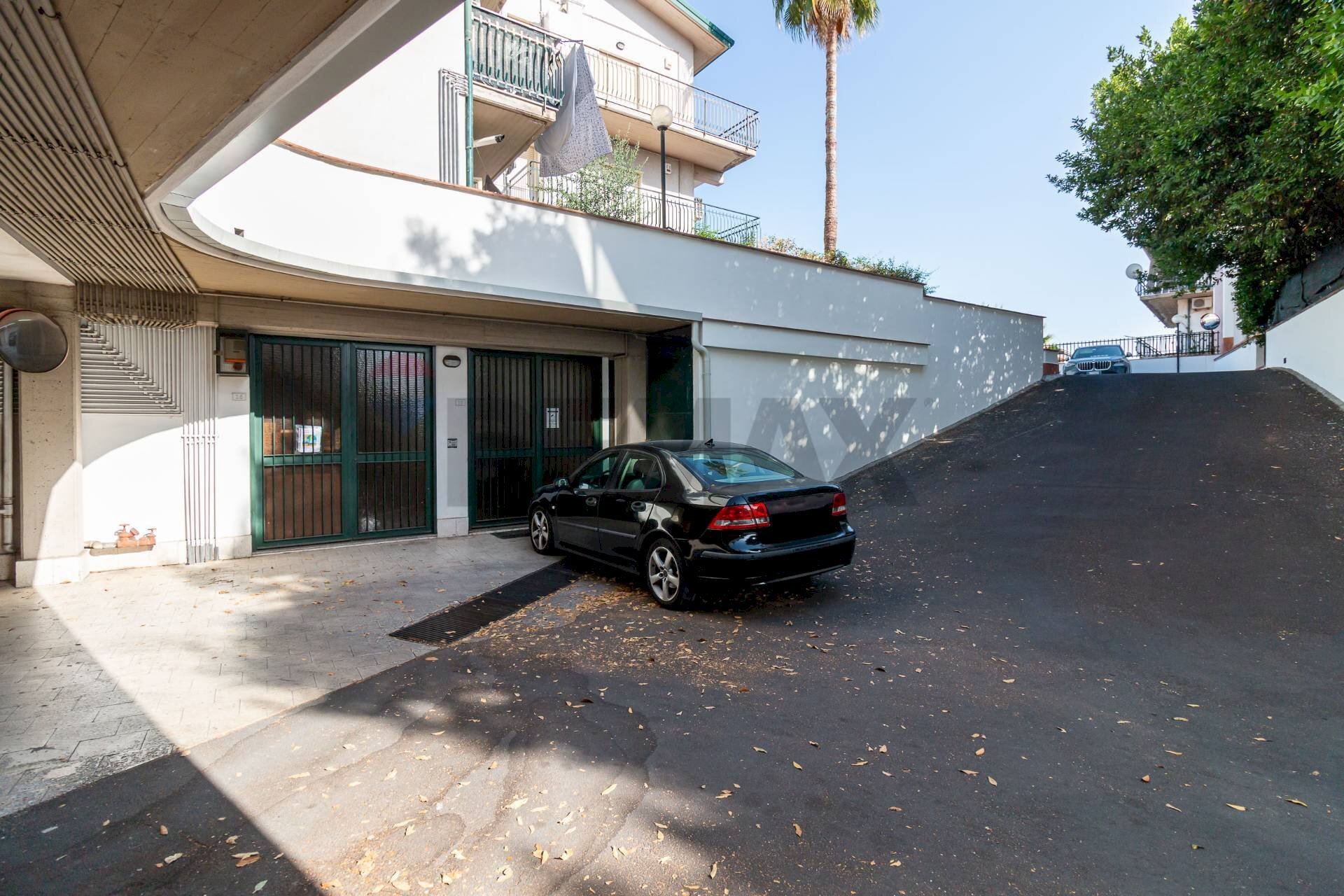 Edificio all\'aperto - Commercial Premises Via Cristoforo Colombo
29, Tremestieri Etneo - photo 3