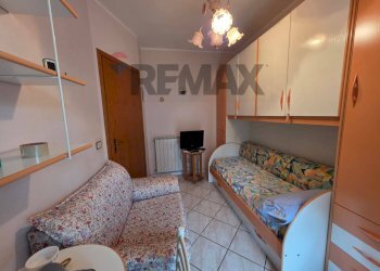 Camera / camera da letto - Four-room apartment via Giuseppe verdi
 
40, Roccalumera - photo 10