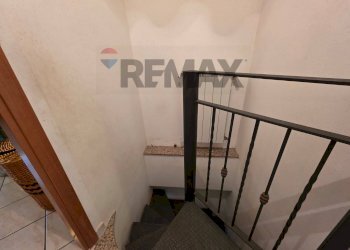 Scale - Four-room apartment via Giuseppe verdi
 
40, Roccalumera - photo 20