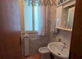 Bagno - Four-room apartment via Giuseppe verdi
 
40, Roccalumera - photo 31