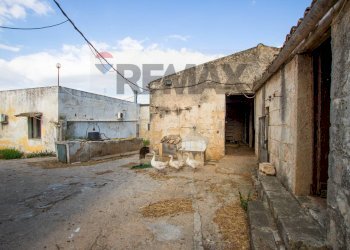 Casa all\'aperto - Rustico via per Canicattini
 
250, Canicattini Bagni - foto 2