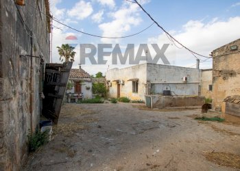 Casa all\'aperto - Rustico via per Canicattini
 
250, Canicattini Bagni - foto 3