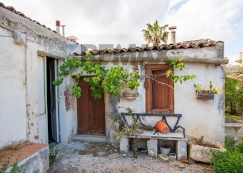Casa all\'aperto - Rustico via per Canicattini
 
250, Canicattini Bagni - foto 12