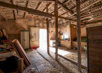 Stanza vuota - Rustico via per Canicattini
 
250, Canicattini Bagni - foto 31