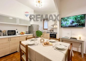 Sala da pranzo - Three-room apartment via ingegner Porru
1, Tonara - photo 1