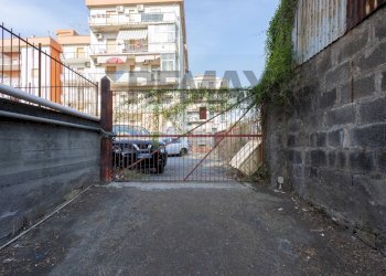 Edificio all\'aperto - Locale Commerciale Via Giuseppe Missori
 
75/A, Catania - foto 34