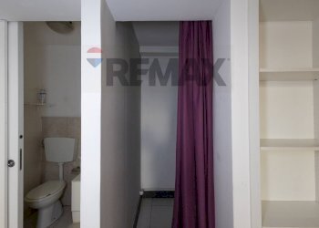 Bagno - Locale Commerciale via Etnea
455, Catania - foto 8