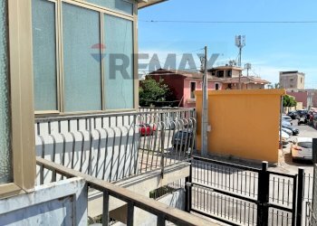 Balcone - Quadrilocale via circumvallazione
 
8, Riposto - foto 14
