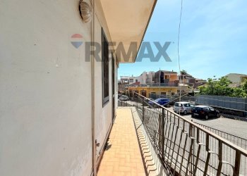 Balcone - Quadrilocale via circumvallazione
 
8, Riposto - foto 15