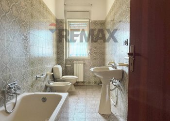 Bagno - Quadrilocale via circumvallazione
 
8, Riposto - foto 21