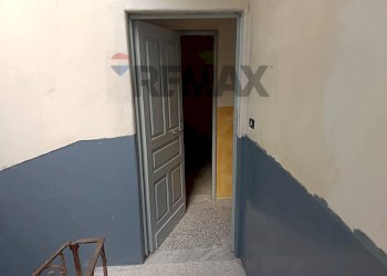 Hall / corridoio - Two-room apartment Via Buglio
 
21, Adrano - photo 5