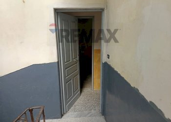 Hall / corridoio - Two-room apartment Via Buglio
 
21, Adrano - photo 6
