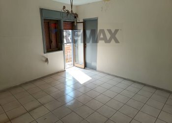 Stanza vuota - Two-room apartment Via Buglio
 
21, Adrano - photo 22