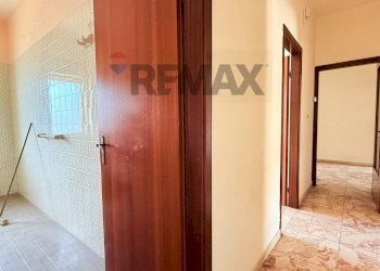 Hall / corridoio - Appartamento via circumvallazione
 
8, Riposto - foto 7