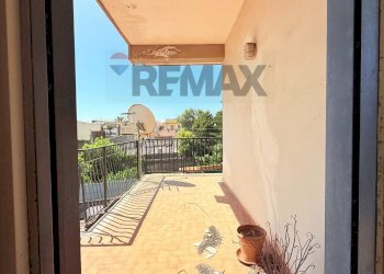 Balcone - Appartamento via circumvallazione
 
8, Riposto - foto 10