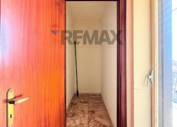 Hall / corridoio - Appartamento via circumvallazione
 
8, Riposto - foto 11
