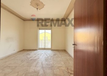 Stanza vuota - Appartamento via circumvallazione
 
8, Riposto - foto 26