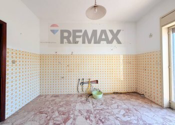 Stanza vuota - Appartamento via circumvallazione
 
8, Riposto - foto 28
