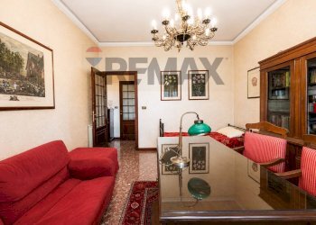 Sala da pranzo - Quadrilocale Viale Marco Polo
 
50, Catania - foto 13