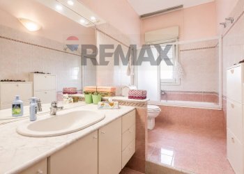 Bagno - Quadrilocale Viale Marco Polo
 
50, Catania - foto 19