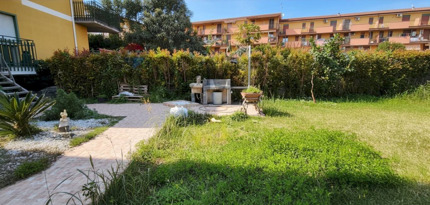 Giardino - Appartamento contrada liberto, Fiumefreddo di Sicilia - foto 3