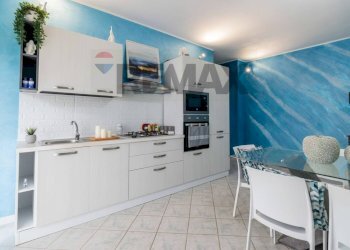 Cucina - Appartamento contrada liberto, Fiumefreddo di Sicilia - foto 27