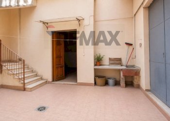 Terrazza - Casa indipendente via Guglielmo Marconi
 
30, Aci Sant'Antonio - foto 16