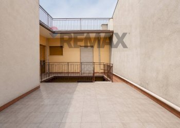 Terrazza - Casa indipendente via Guglielmo Marconi
 
30, Aci Sant'Antonio - foto 18