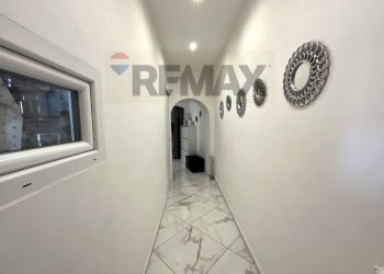 Hall / corridoio - Four-room apartment Via S.Michele del Carso, 10
10, Pogliano Milanese - photo 8