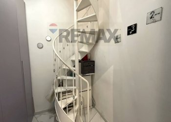 Scale - Four-room apartment Via S.Michele del Carso, 10
10, Pogliano Milanese - photo 12