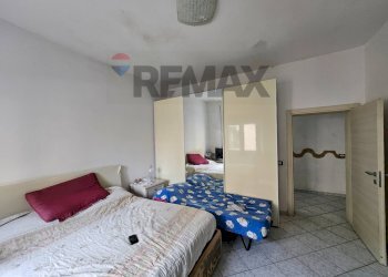 Camera / camera da letto - Four-room apartment Piombino - photo 13