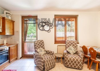 Sala da pranzo - Two-room apartment Via Frage
 
5, Isola di Fondra - photo 11